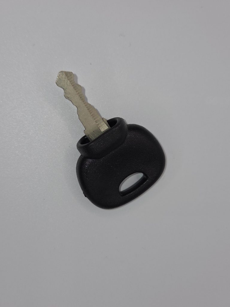 Isuzu Key 4LE1 DTX2