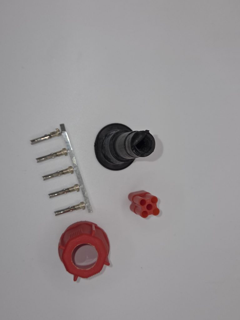 Radex Red 5 Pin Plug Kit for Horizontal & Vertical Light
